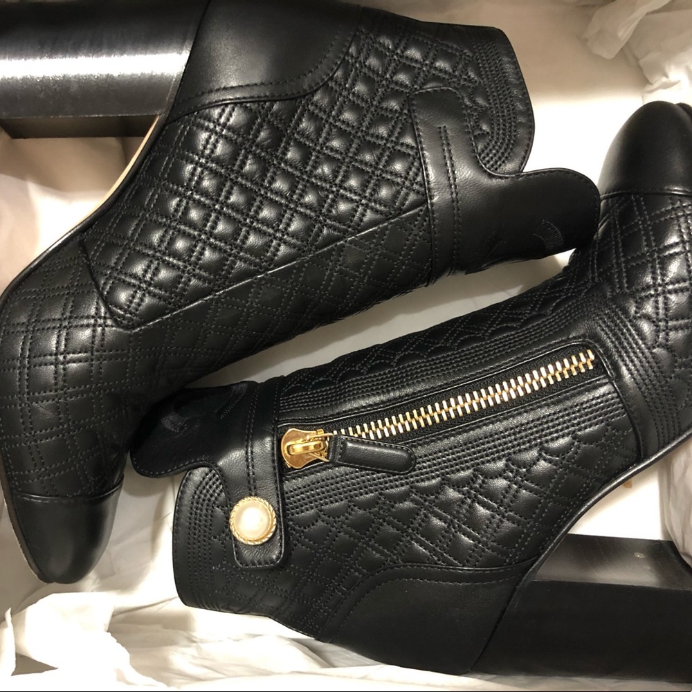 CHANEL SHORT BOOTS